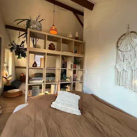 Retreathouse بيت للعطل *