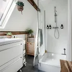 Retreathouse *
